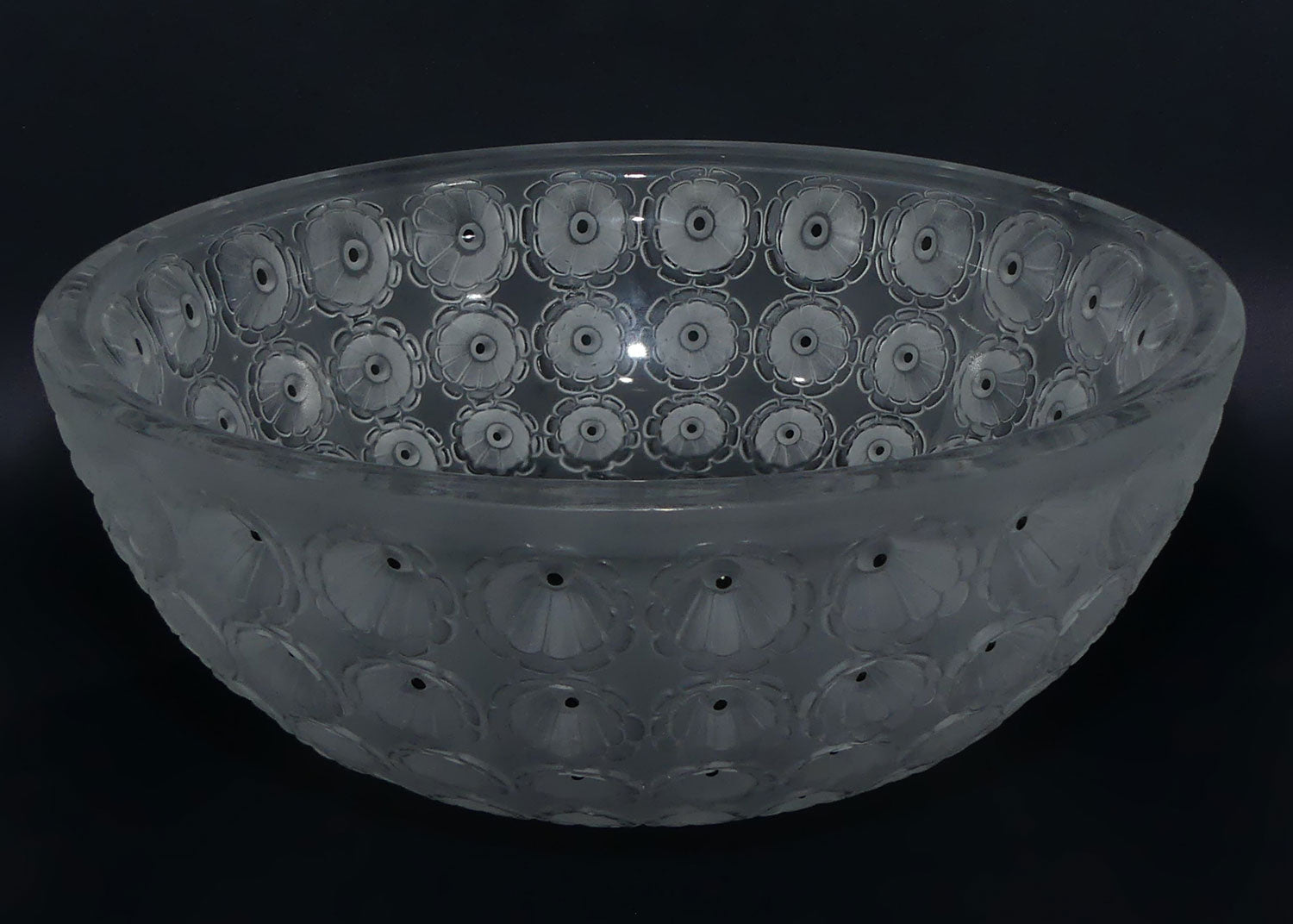 Lalique France Frosted Nemours bowl