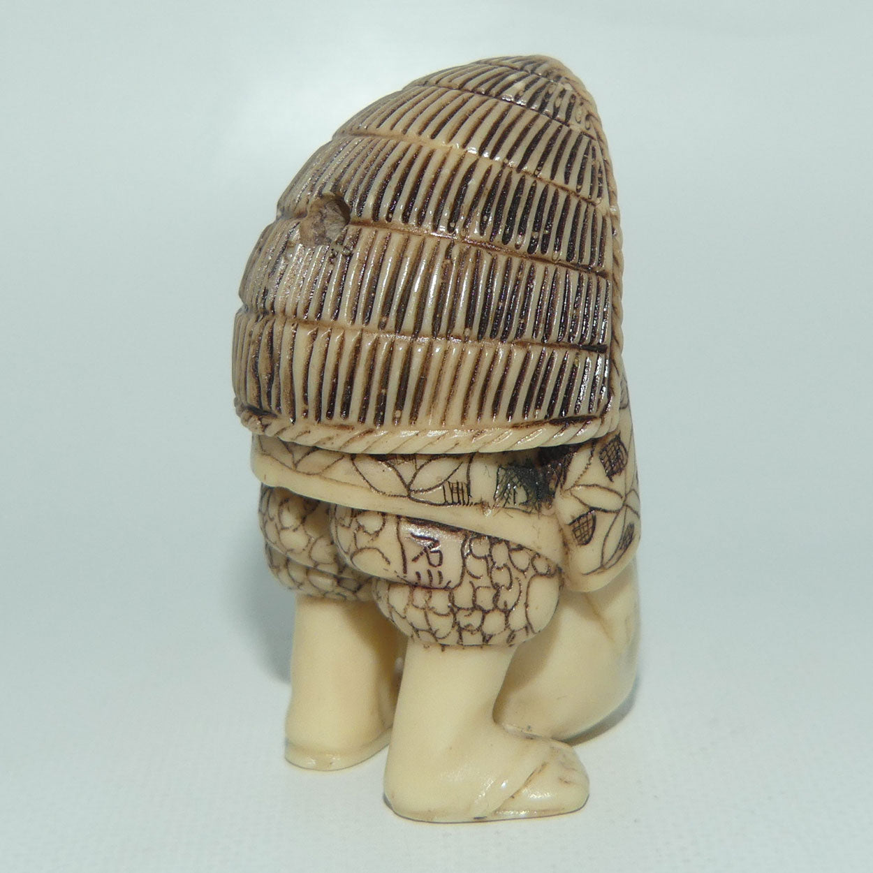 Vintage Japanese Carved Resin Netsuke