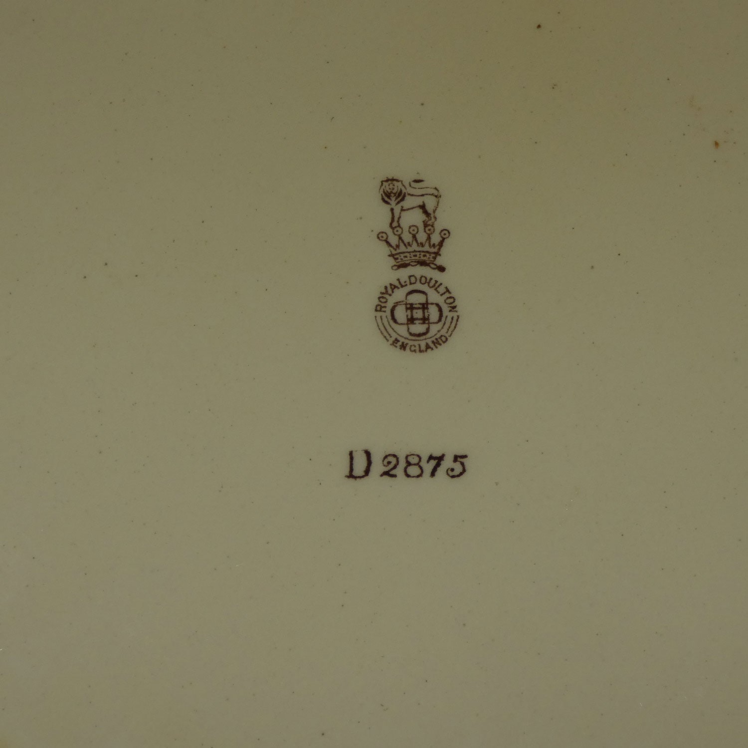 royal-doulton-new-cavaliers-plate-d2875