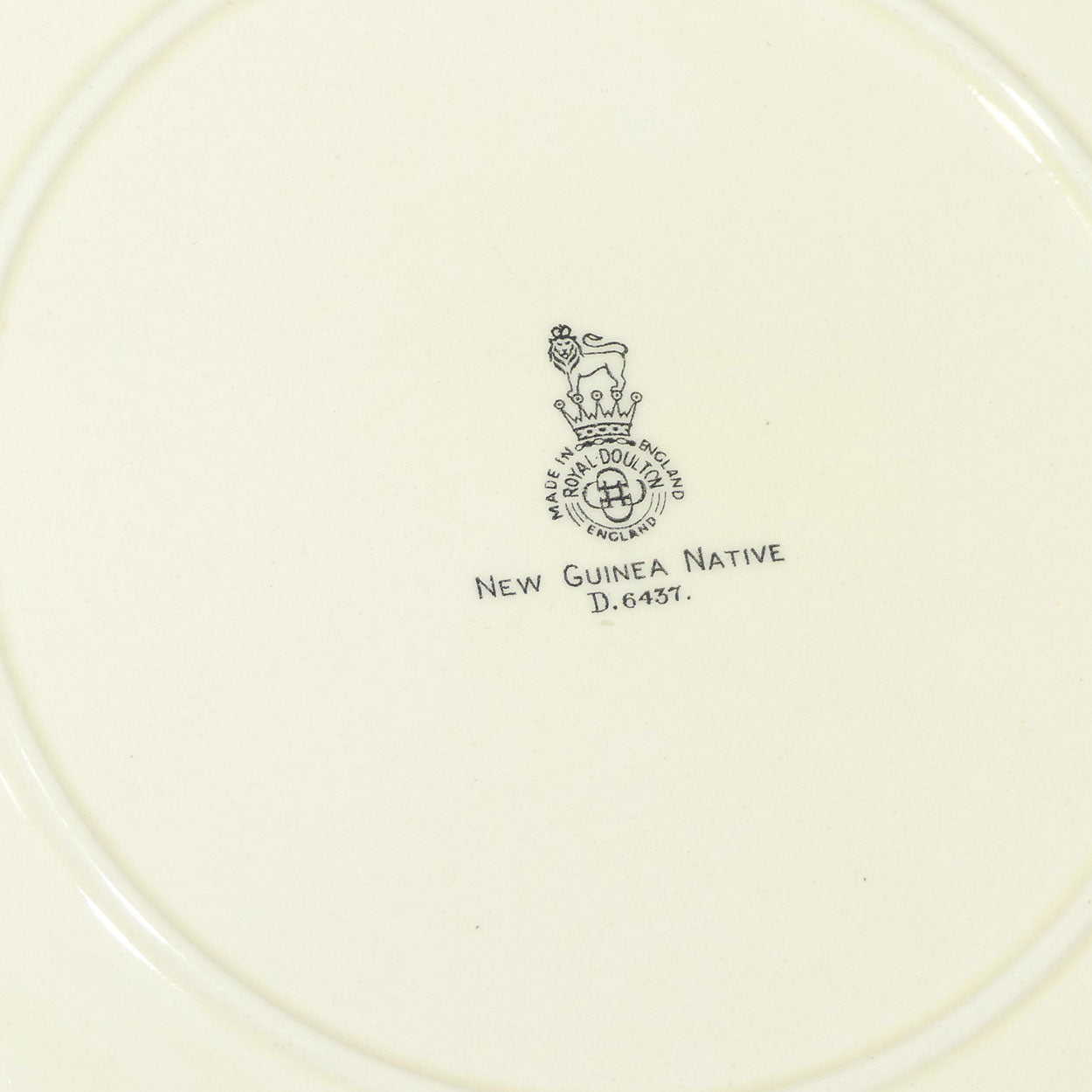 Royal Doulton New Guinea plate | New Guinea Native D6437