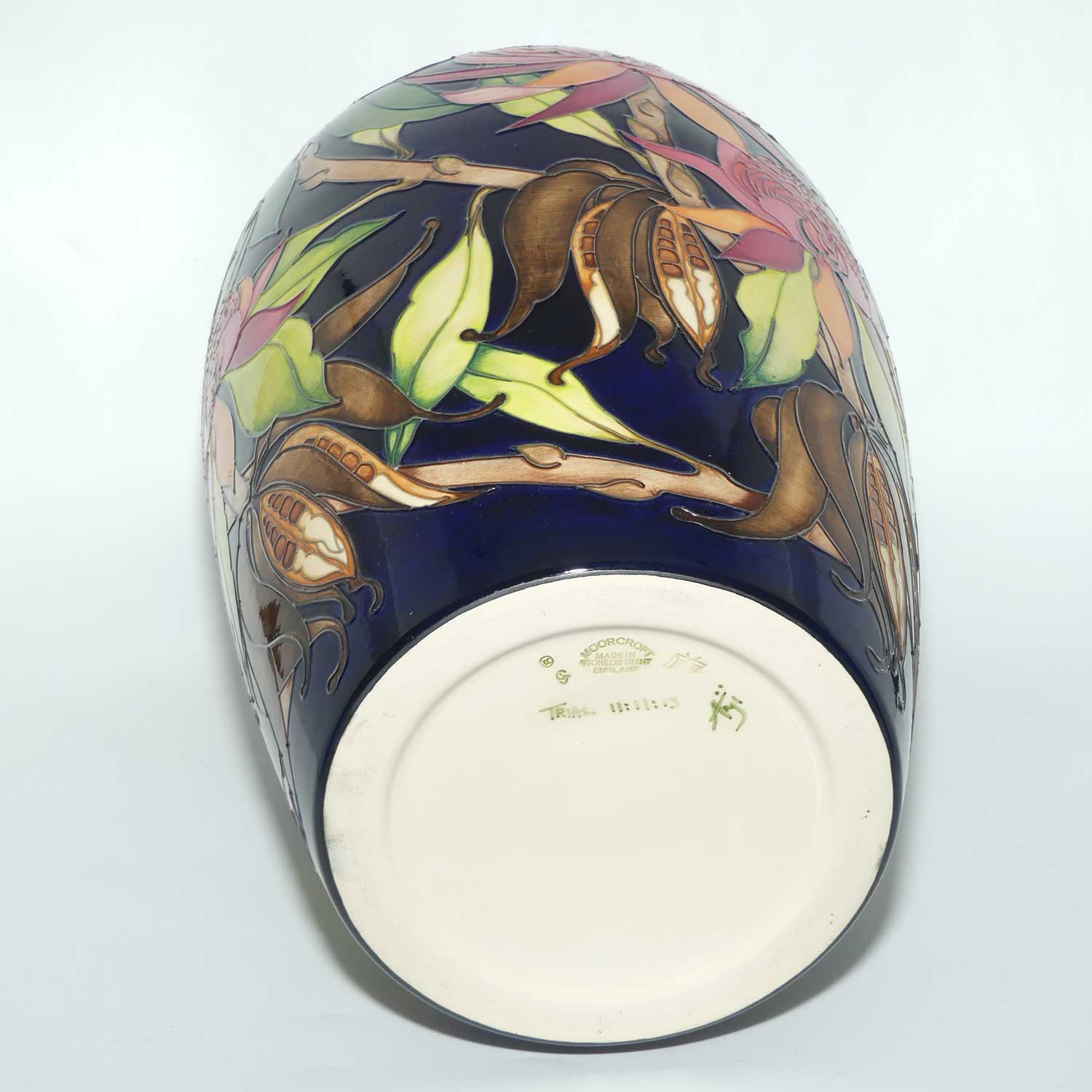 Moorcroft New World Waratah PRESTIGE vase | Shape 18/16 | Trial
