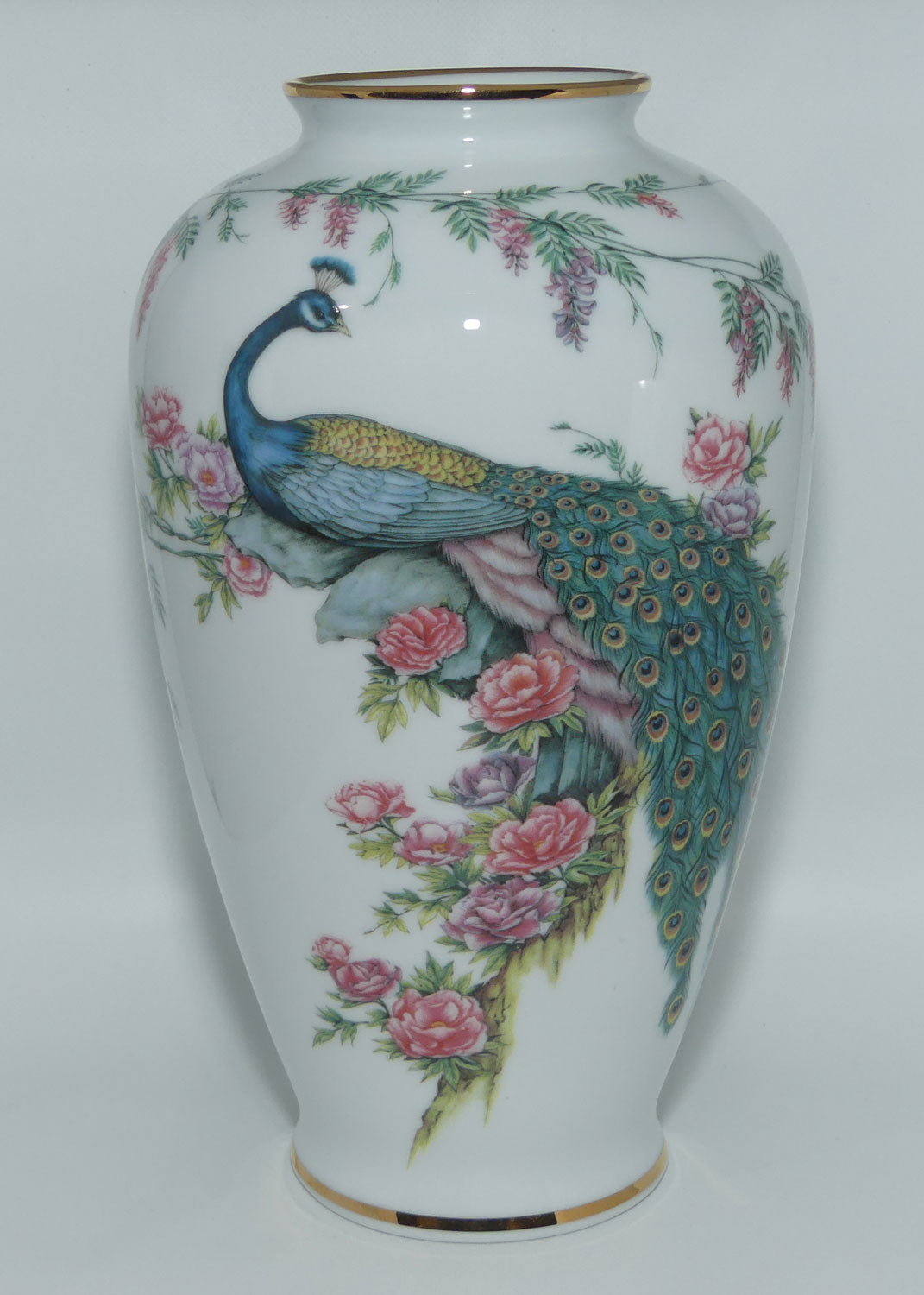 Nitto Fine China | Heritage Collection | The Imperial Peacock vase | #1