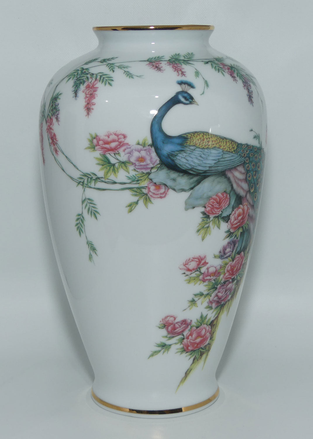Nitto Fine China | Heritage Collection | The Imperial Peacock vase