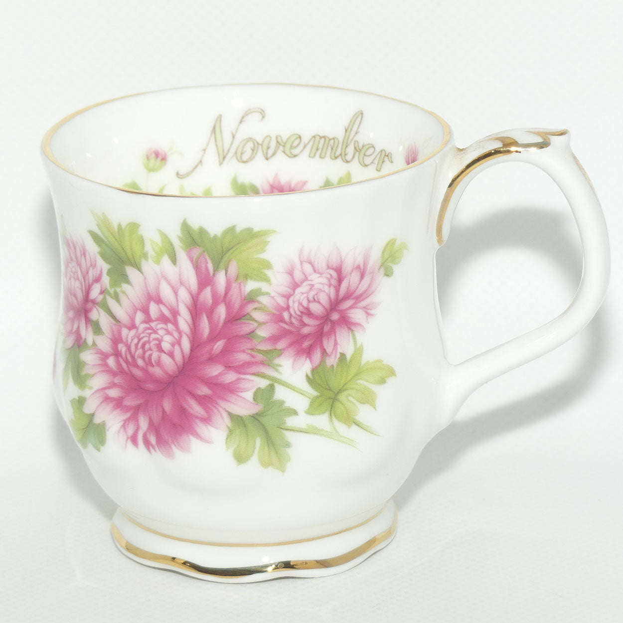 Royal Albert Bone China | Flower of the Month series | #11 | November Chrysanthemum | boxed