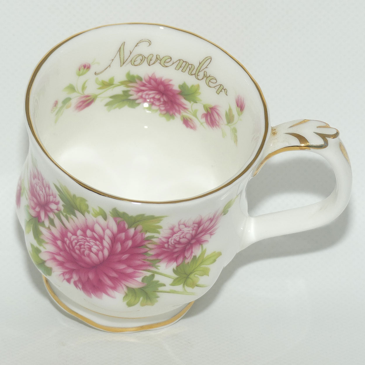 Royal Albert Bone China | Flower of the Month series | #11 | November Chrysanthemum | boxed