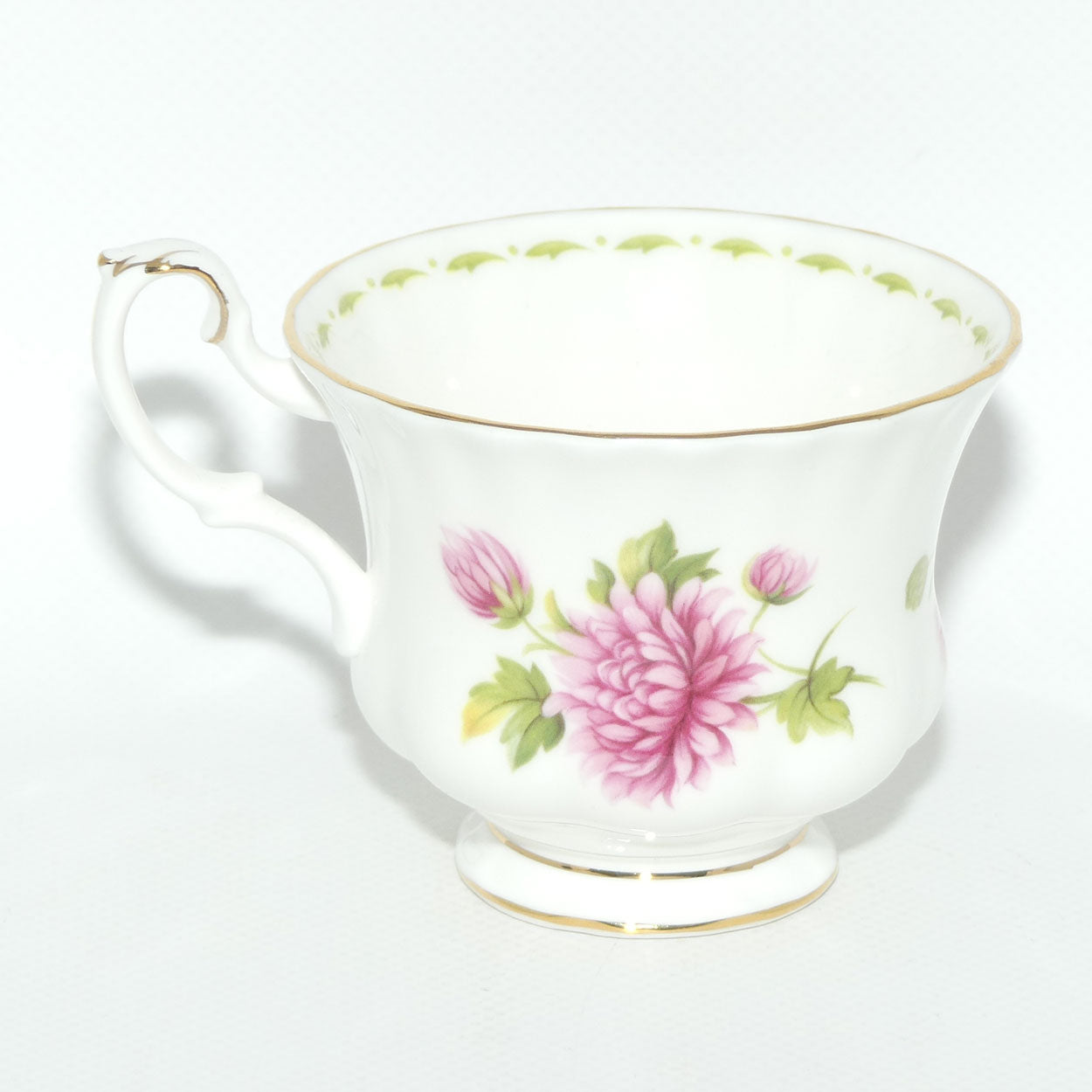 Royal Albert Bone China England | Flower of the Month series | #11 | November Chrysanthemum trio