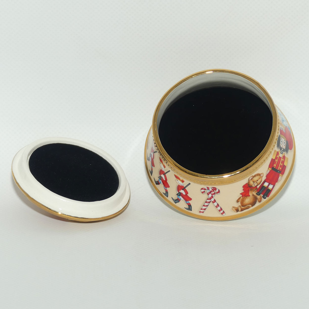 Franklin Mint | House of Faberge musical trinket box | The Nutcracker