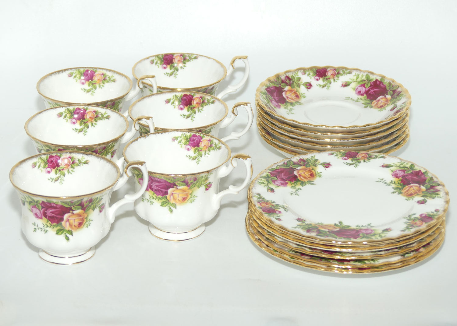 Royal Albert Bone China England Old Country Roses trio set of 6 | © 1962 Royal Albert Ltd backstamp | #1