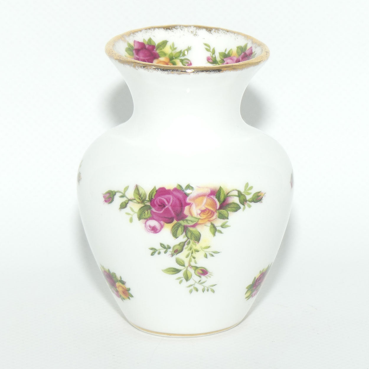 Royal Albert Bone China England Old Country Roses miniature vase | ©1962 Royal Albert Ltd backstamp