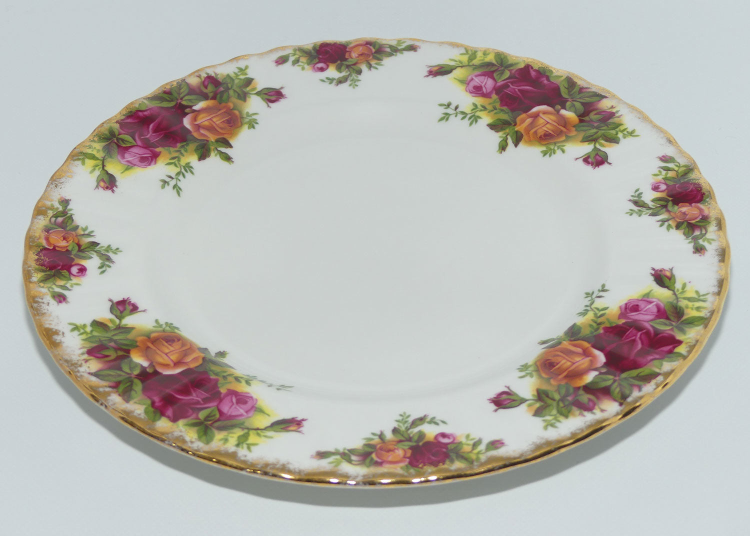 Royal Albert Bone China England Old Country Roses set of 6 entree or salad plates | 20.5cm diam | early backstamp
