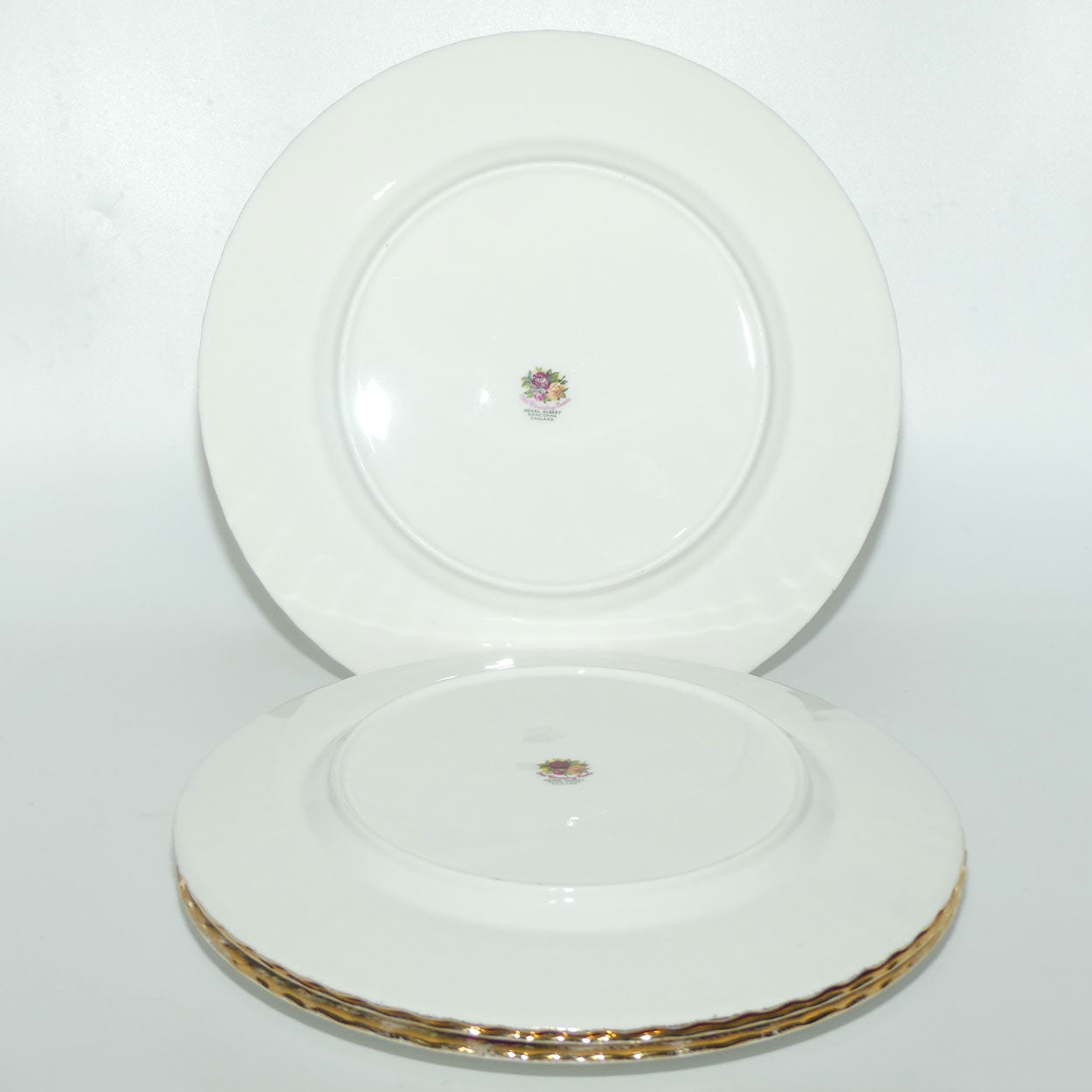 Royal Albert Bone China England Old Country Roses dinner plates | set of 4 | 26.5cm diam | Early Backstamp