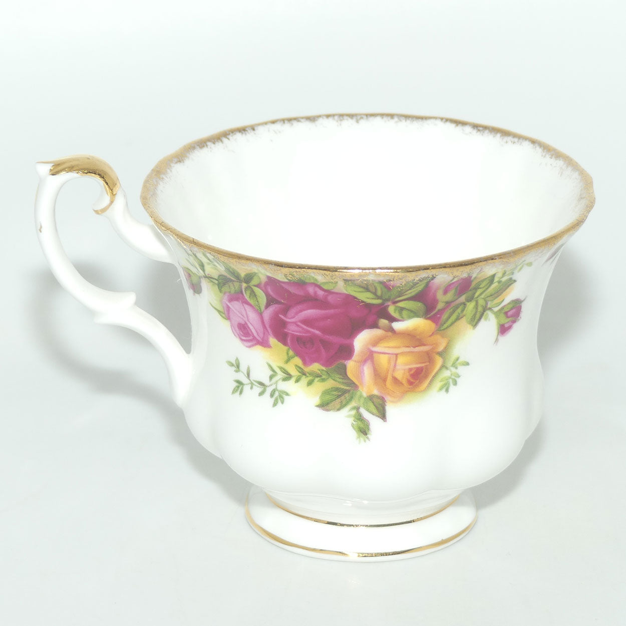Royal Albert Bone China England Old Country Roses Duo | Early Backstamp