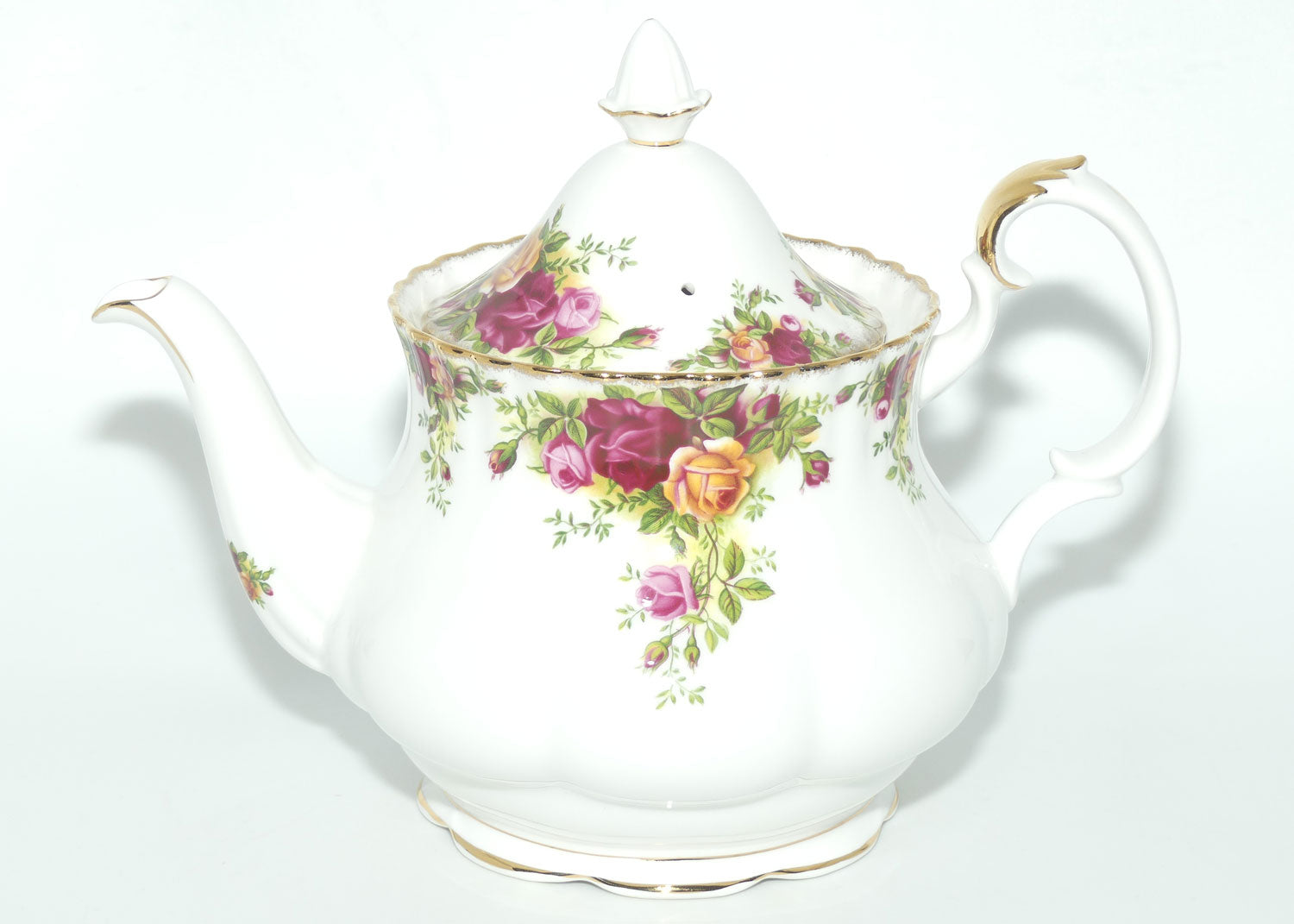 Royal Albert Bone China England Old Country Roses tea pot | 1250ml | ©1962 backstamp | #2