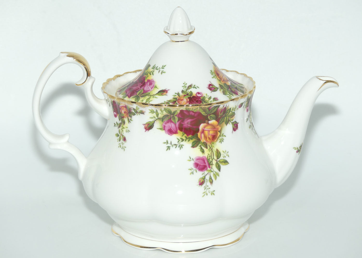 Royal Albert Bone China England Old Country Roses tea pot | 1250ml | Early Backstamp