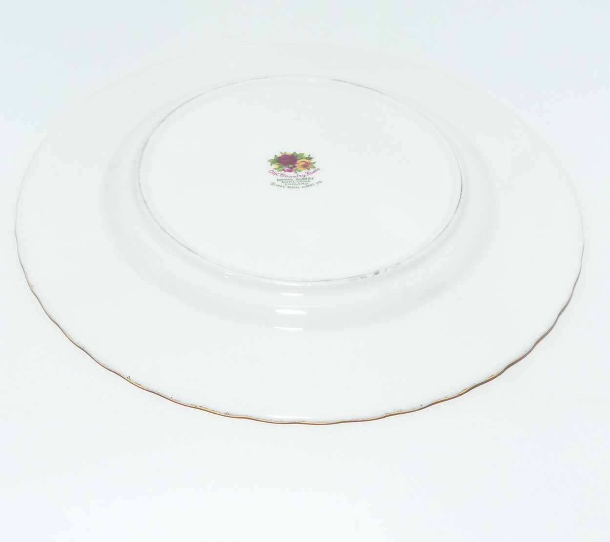 Royal Albert Bone China England Old Country Roses set of 4 entree or salad plates | 20.5cm | © 1962 Royal Albert Ltd backstamp
