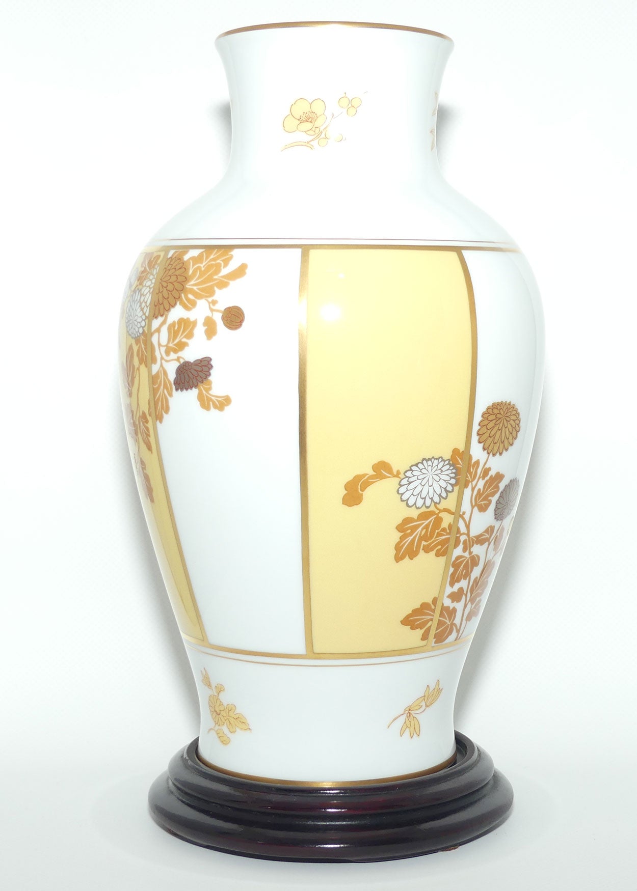 Franklin Mint | Noritake Okura Japan | Yellow | Chrysanthemum vase on stand