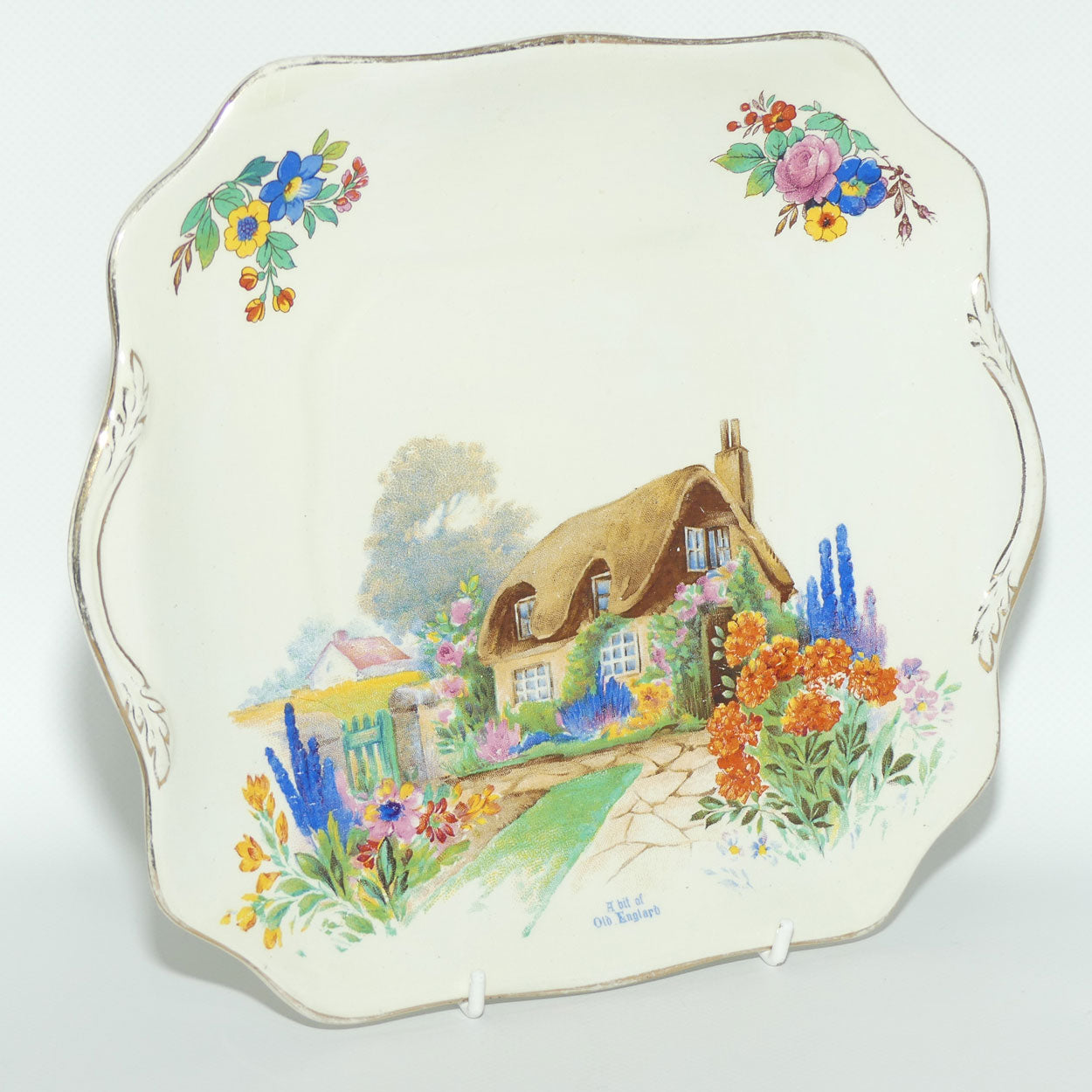 Maling English Country Thatched Cottage plate | A bit of Old England