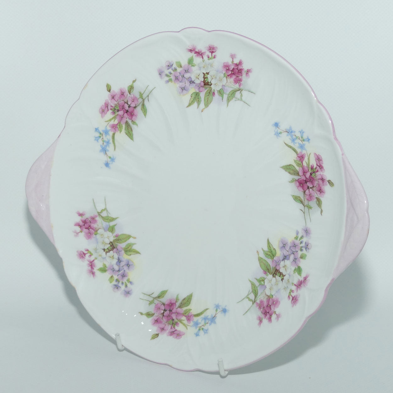 Shelley Oleander shape Stocks pattern tab handle cake plate