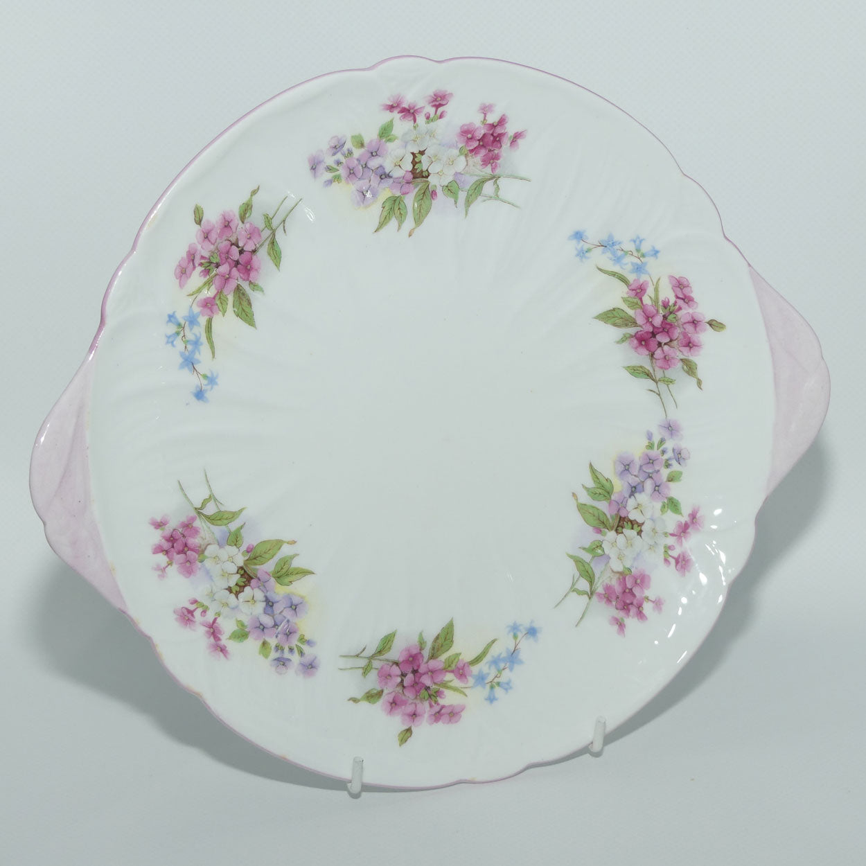 Shelley Oleander shape Stocks pattern tab handle cake plate
