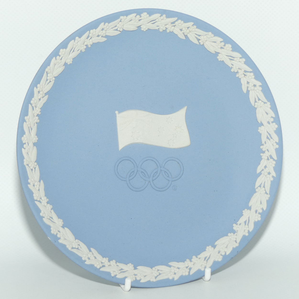 Wedgwood White on Pale Blue jasper plate | Sydney 2000 | Australian Pride The Olympic Tradition plate | 17cm