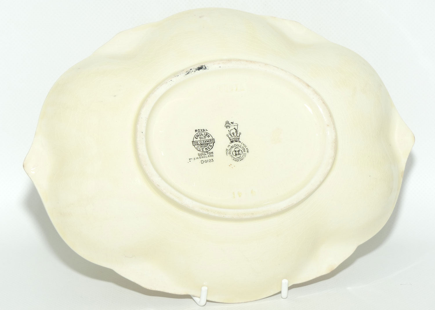 Royal Doulton Gleaners and Gypsies pointed oval bowl D6123
