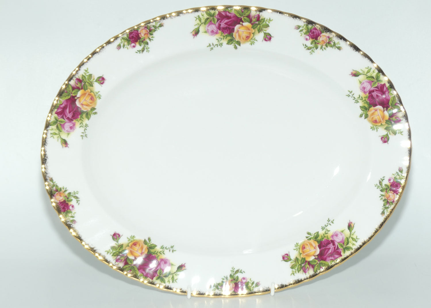 Royal Albert Bone China England Old Country Roses oval meat platter | 34.5cm | 1962 backstamp