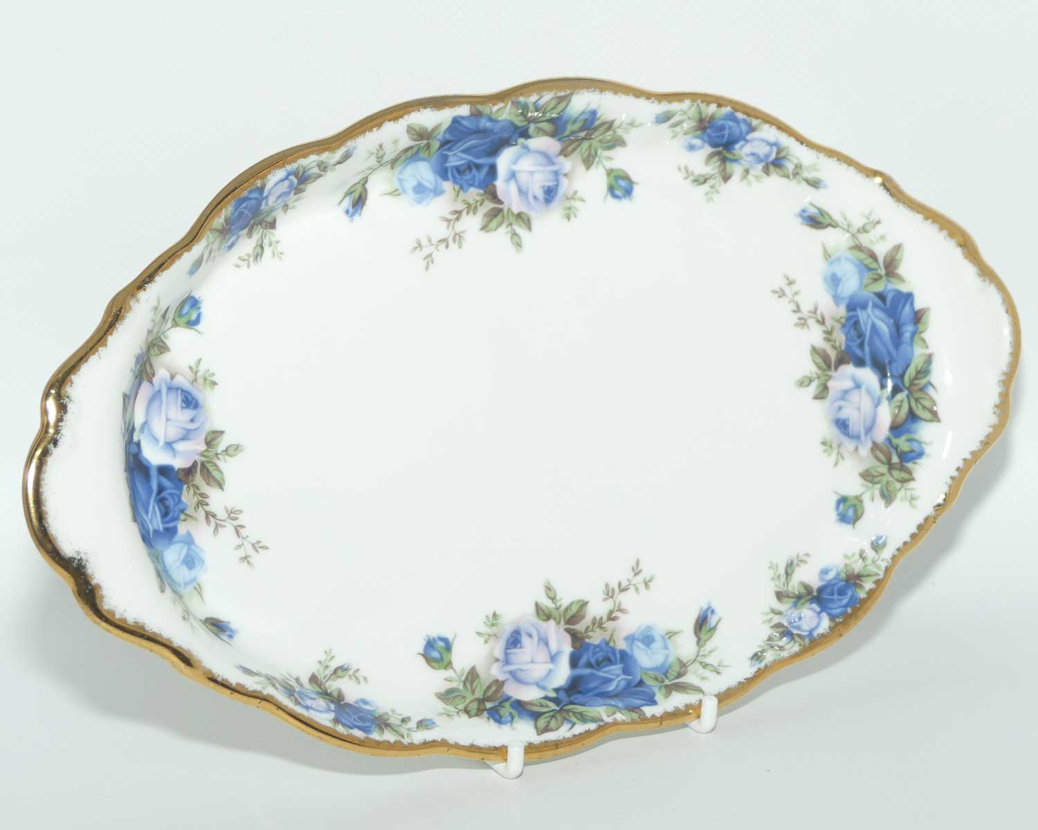Royal Albert Bone China England Moonlight Rose oval tray | © 1987 Royal Albert Ltd backstamp