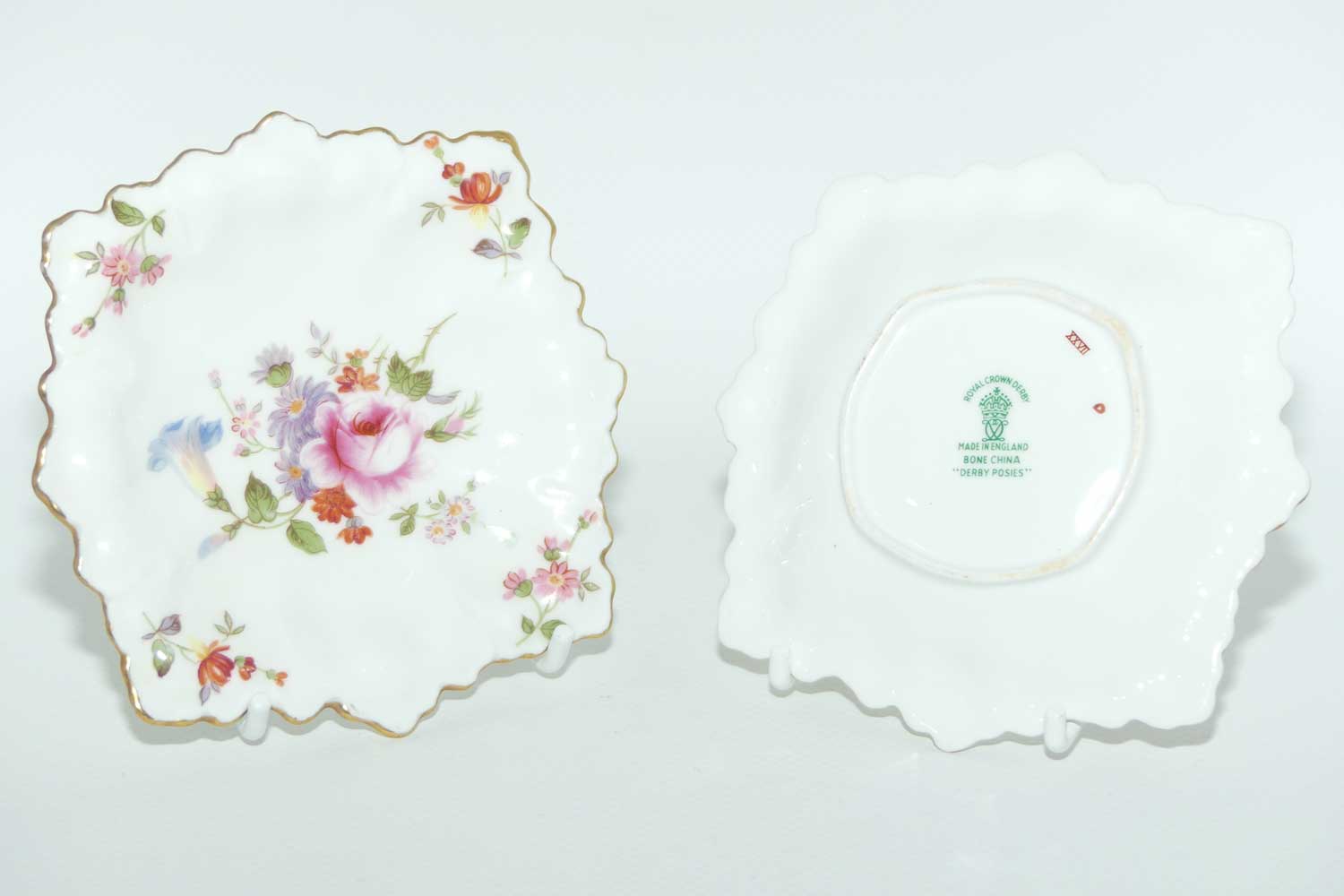 Pair of Royal Crown Derby Derby Posies gilt trim pin dishes | 11cm square