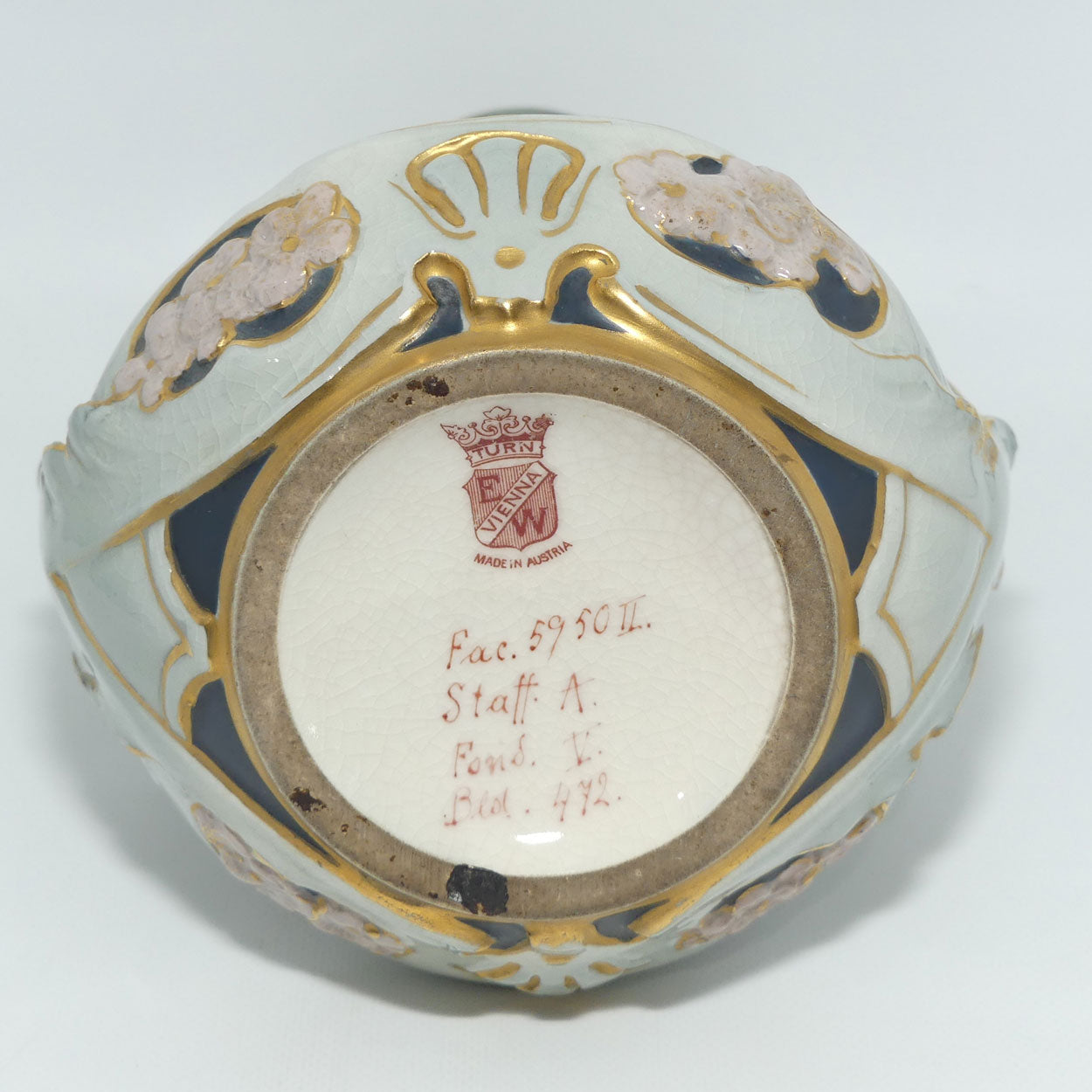 Ernst Wahliss Vienna Australia pair of Art Nouveau vases with Maidens | signed RP