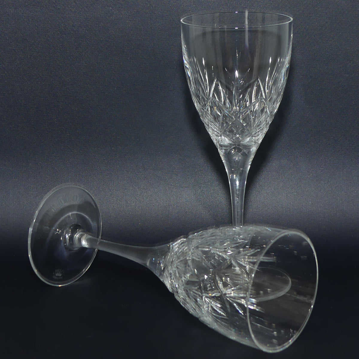 Royal Doulton Crystal Hellene pattern | Pair of Wine Glasses | 125ml | boxed