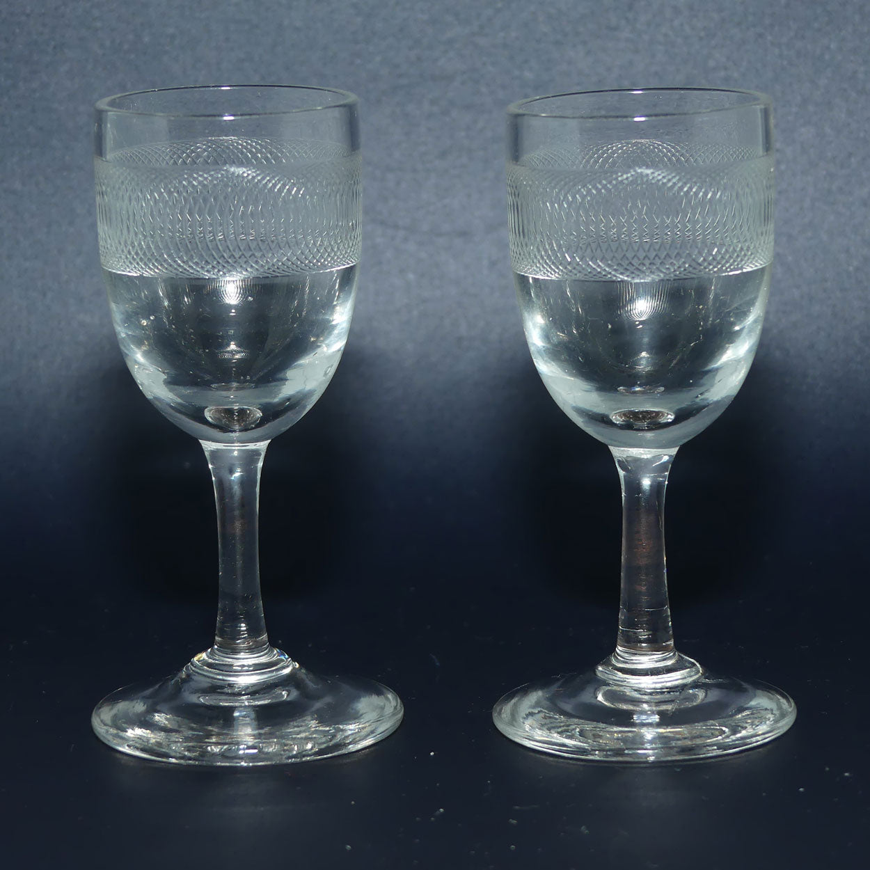 Pair of Edwardian Pall Mall Eyewasher style liqueur glasses