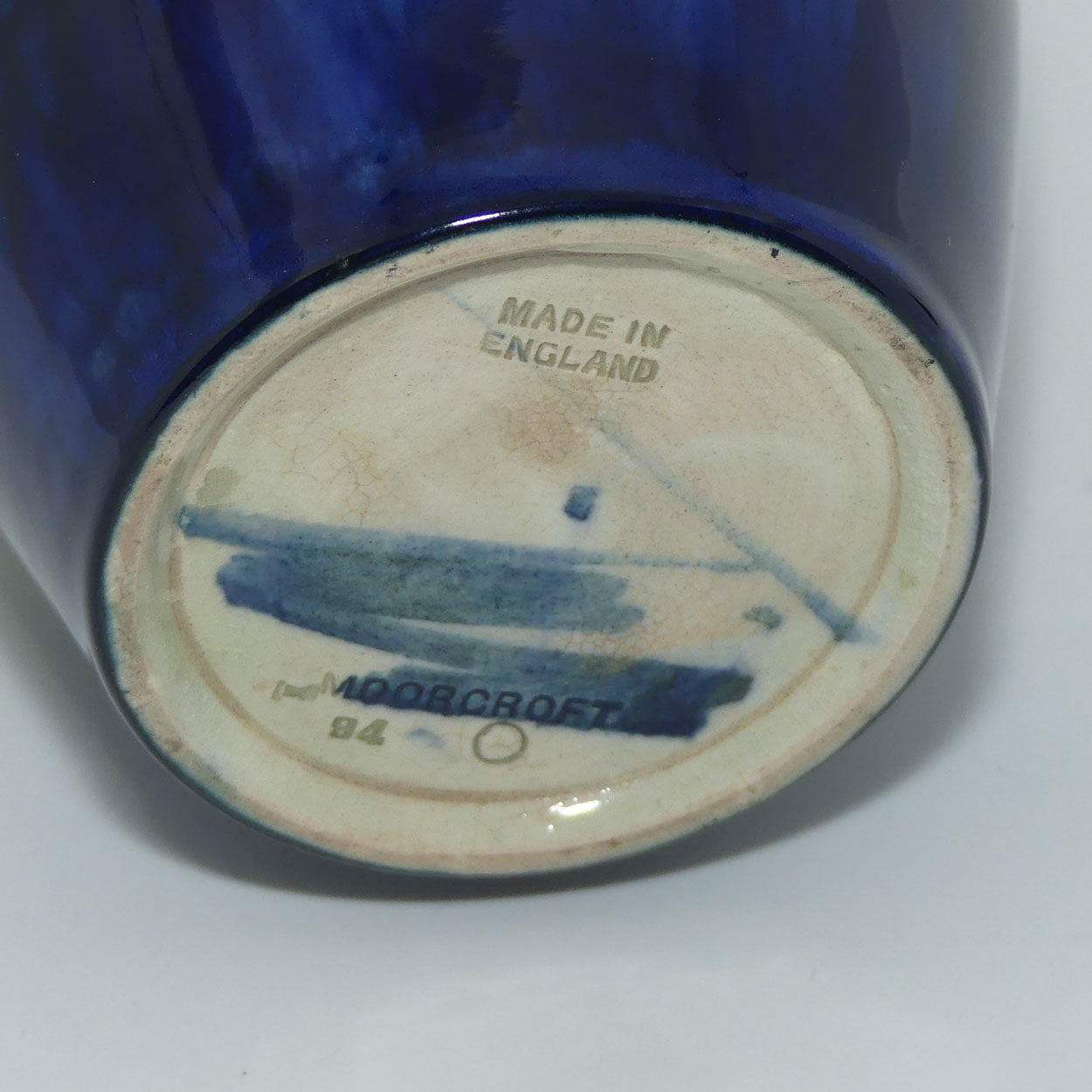 William Moorcroft Pansy 94/6 vase