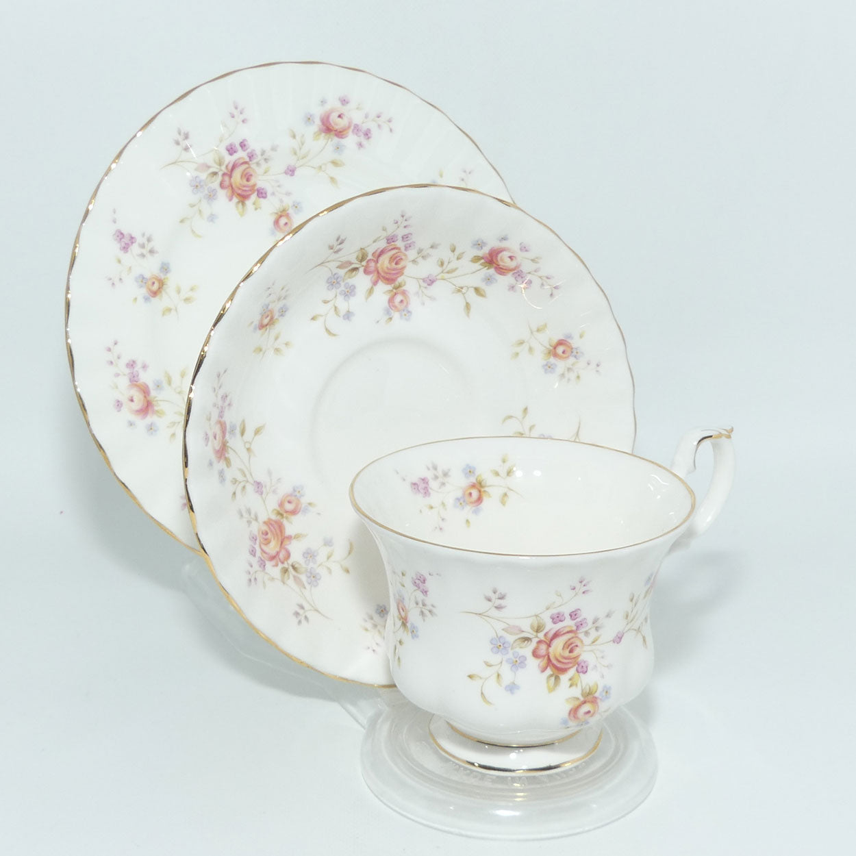 Royal Albert Bone China England Peach Rose trio