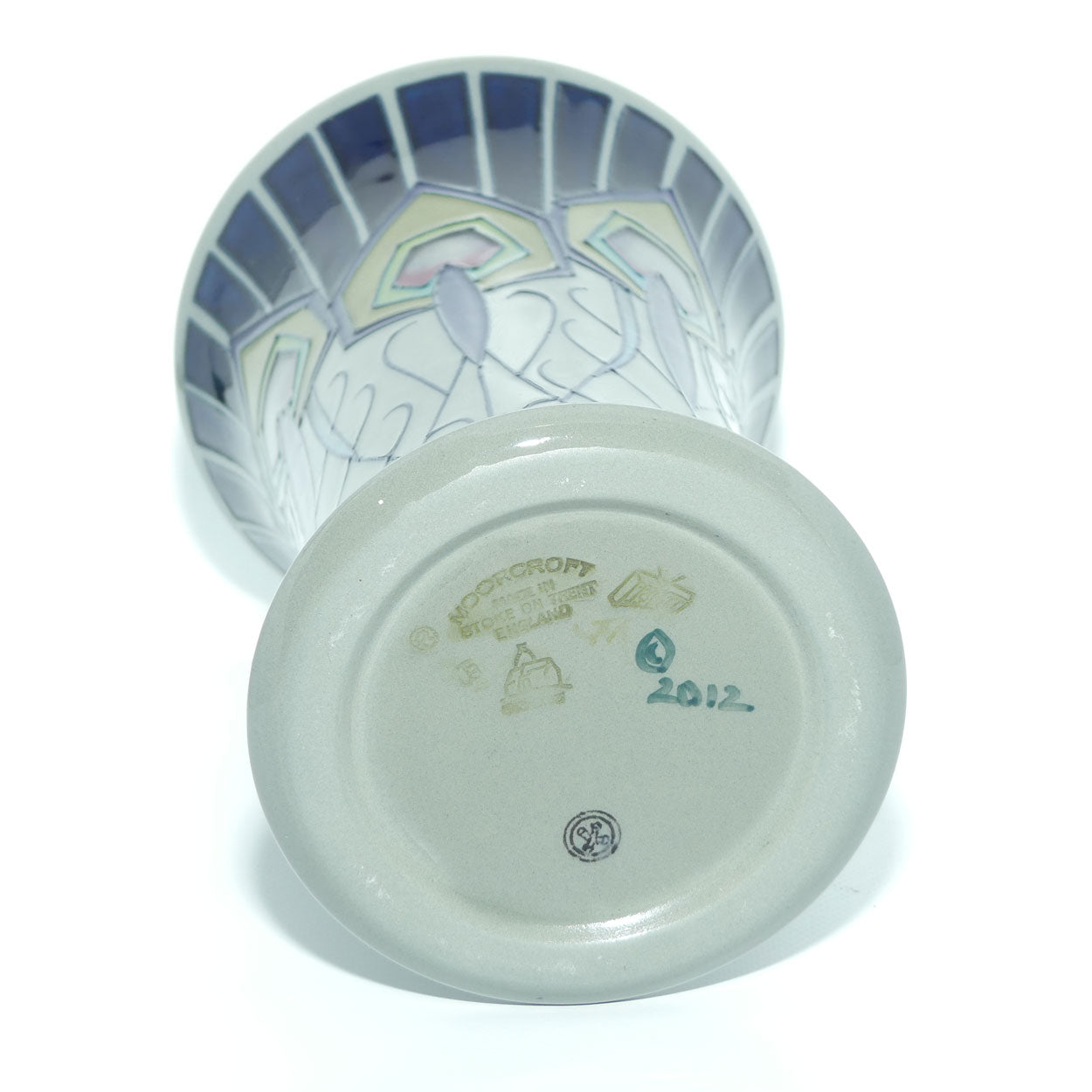 Moorcroft Peacock Parade 158/6 vase