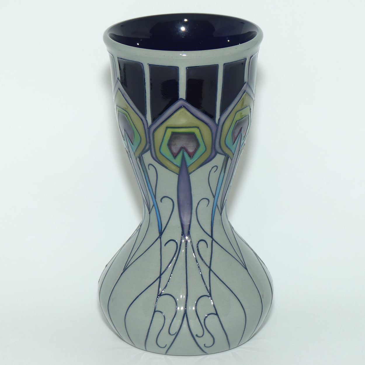 Moorcroft Peacock Parade 304/7 vase