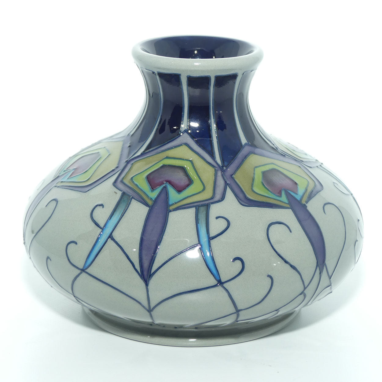 Moorcroft Peacock Parade 32/5 vase