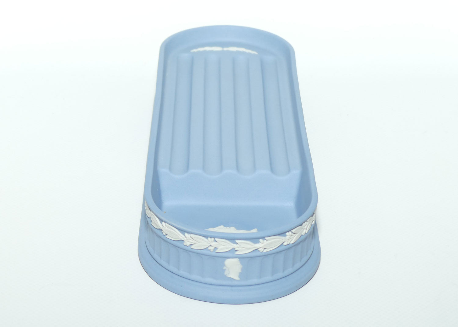 Wedgwood Jasper | White on Pale Blue | desk pen tray