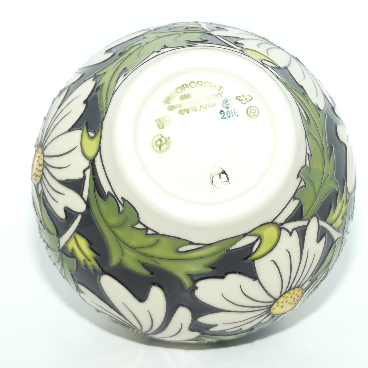 Moorcroft Phoebe Summer 402/4 vase