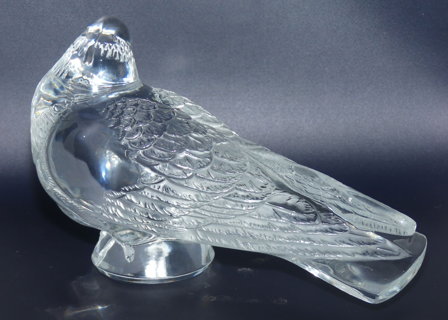 Lalique France Life size Pigeon figure | Pigeon Gand