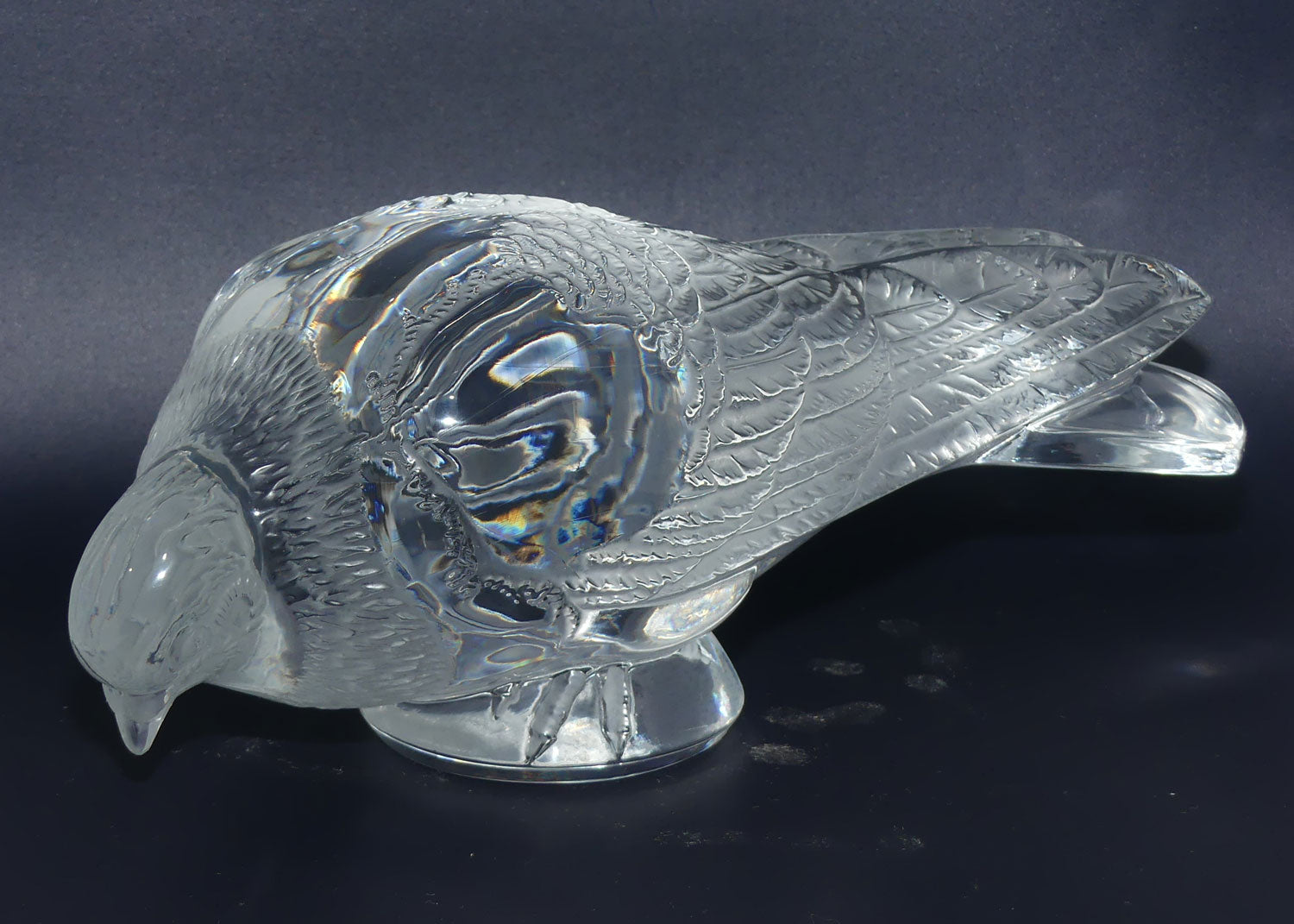 Lalique France Life size Pigeon figure | Pigeon Verviers