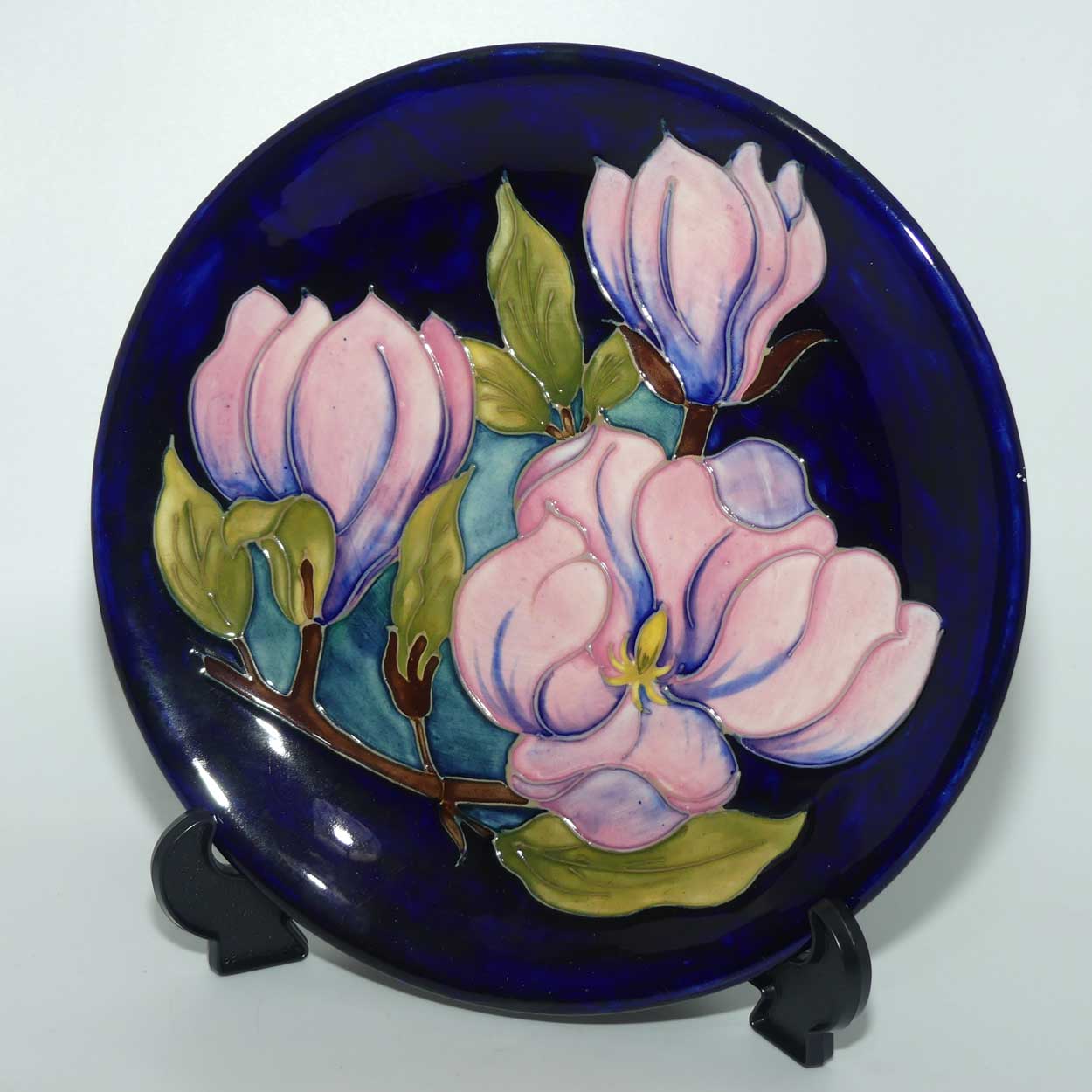 Walter Moorcroft Pink Magnolia on Blue 783/10 plate