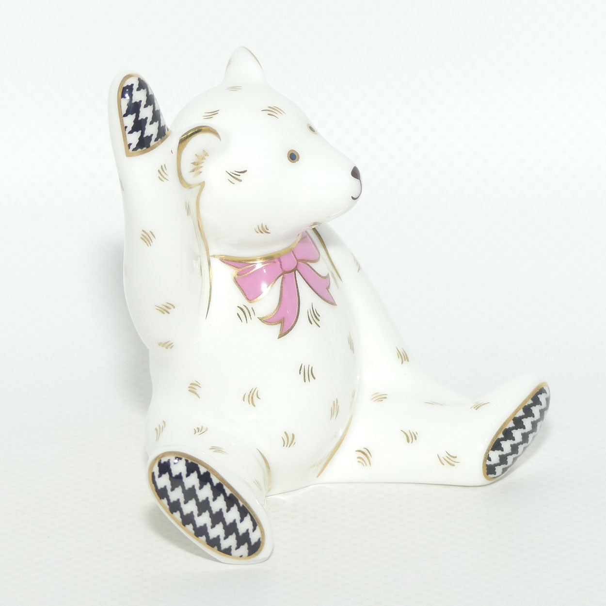 Royal Crown Derby paperweight | David Jones Pink Ribbon Bear | Ltd Ed | boxed