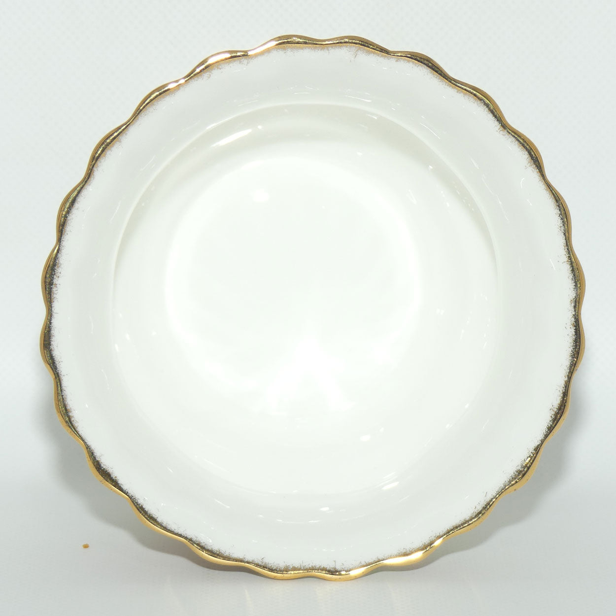 Royal Albert Bone China England Old Country Roses Planter or Footed Jardiniere | © 1962 Royal Albert Ltd backstamp