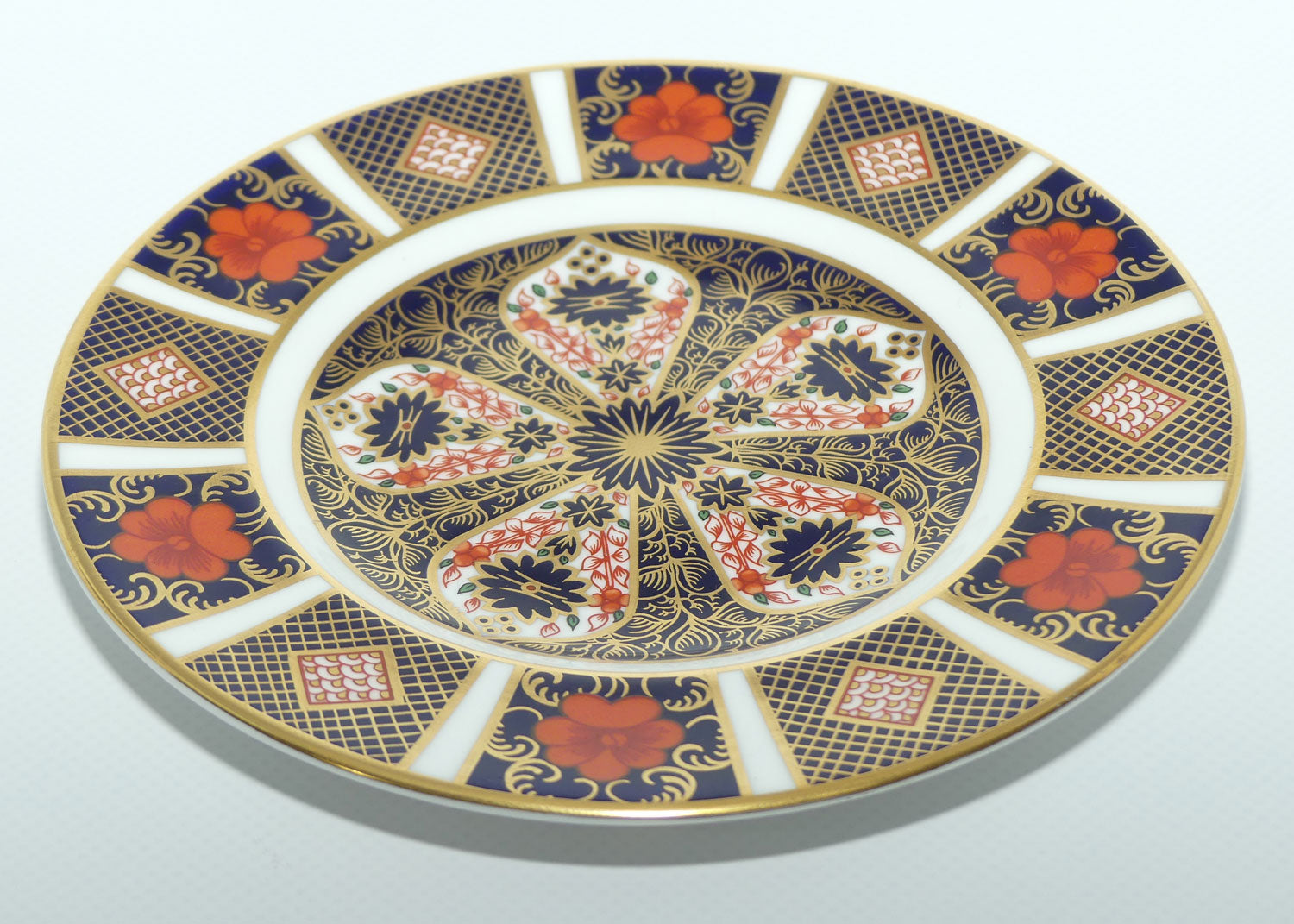 Royal Crown Derby Old Imari 1128 sandwich plate #1 | 16cm diam | c.1981