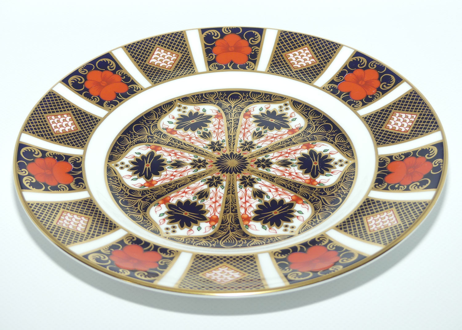 Royal Crown Derby Old Imari 1128 salad plate #5 | 21.5cm diam | c.1990