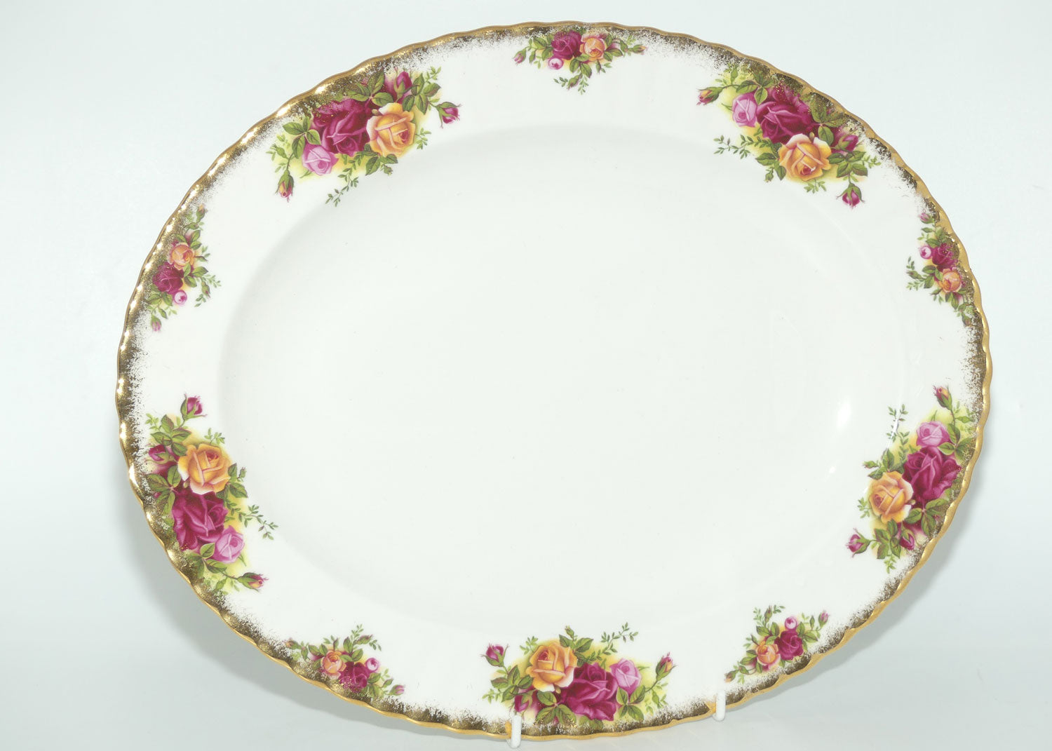 Royal Albert Bone China England Old Country Roses oval meat platter | 34.5cm | early backstamp