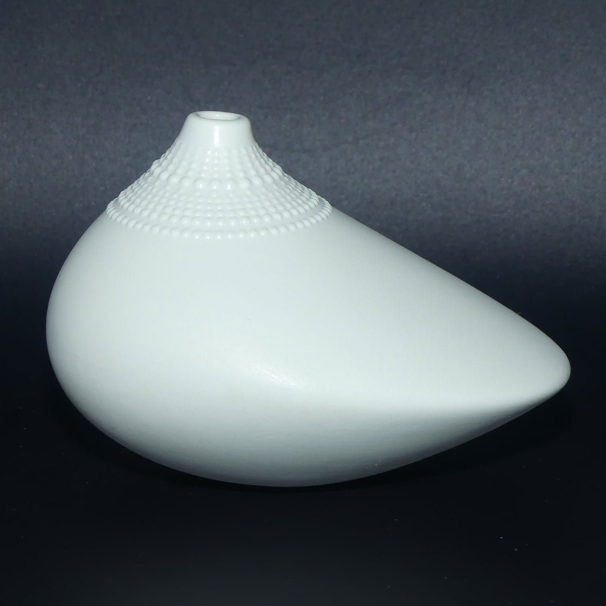 Rosenthal Studio Line Porcelain Vase by Tapio Wirkkala | Model Pollo | Mid Century design