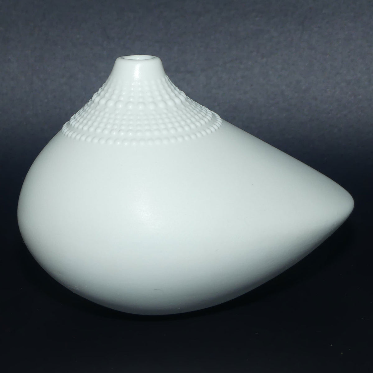 Rosenthal Studio Line Porcelain Vase by Tapio Wirkkala | Model Pollo | Mid Century design