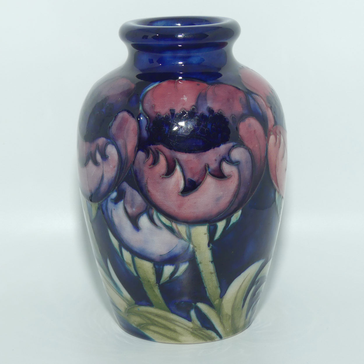 William Moorcroft Poppies 94/6 vase (Large Poppies)