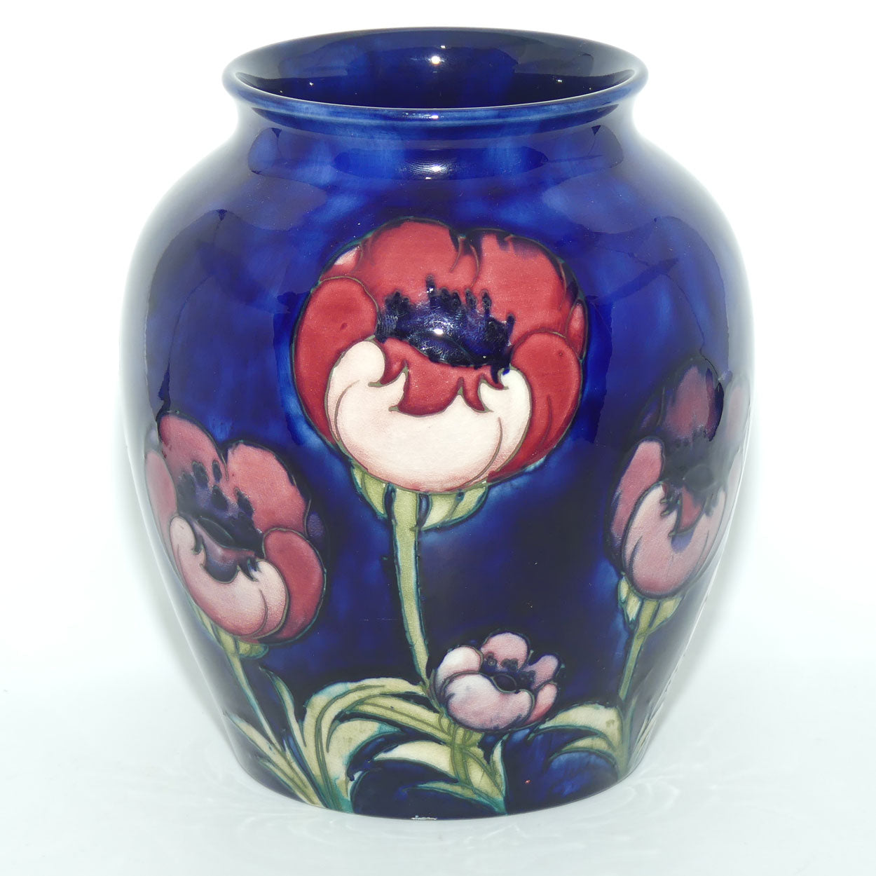 William Moorcroft Poppies large bulbous vase (Large Poppies, High & Low flowers)